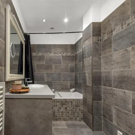 Apartament Confort Au Centre-ville Et Pres De La Mentona