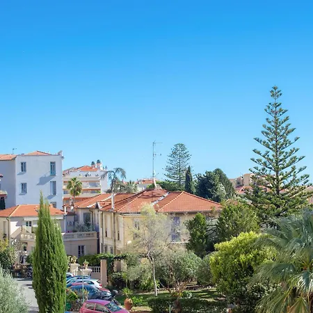 Apartament Confort Au Centre-ville Et Pres De La