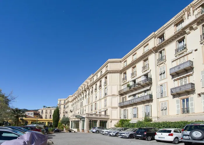 Апартаменты Confort Au Centre-ville Et Pres De La
